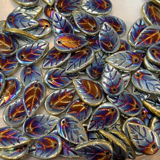 10 x Lamp work Crystal leaf charms Mixed - Image 2
