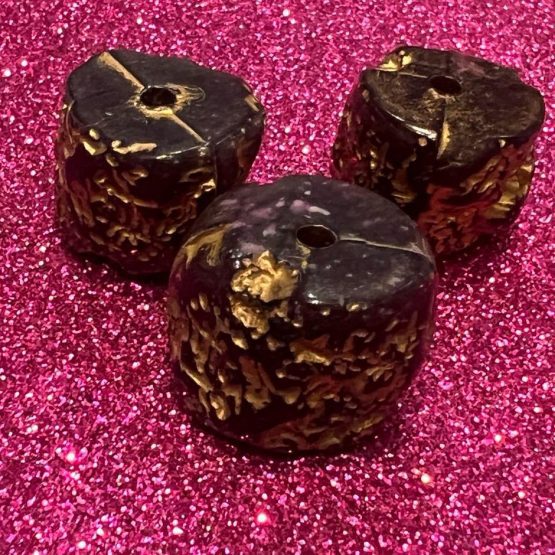 (BP101) 4 x Nugget Beads