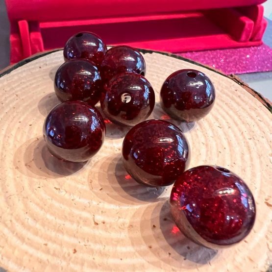 (BP160) 1 x 18mm red glitter Bead