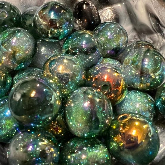 (BP215) 5 x 16mm Emerald Glitter galaxy beads