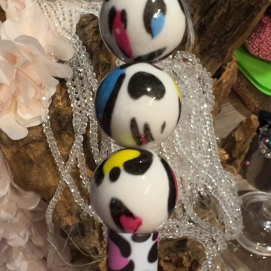 (BP22) Neon Animal Print beads