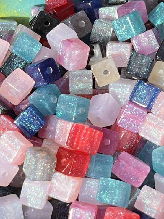30 x Glitter cube beads
