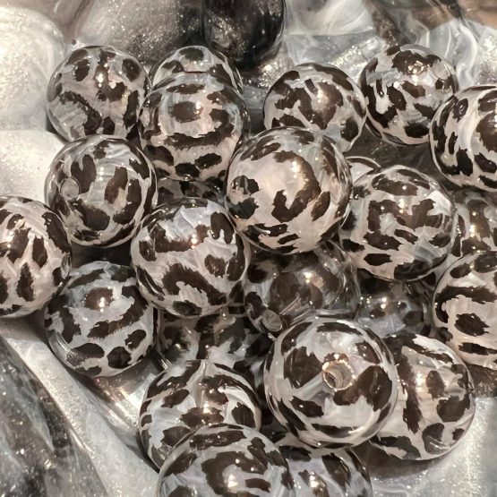 (BP302) 5 x animal print Beads