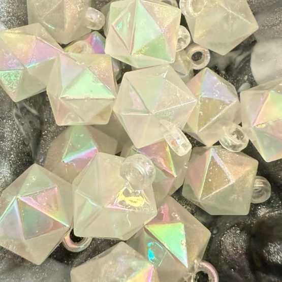 (BP379) 10 x Clear hex charm pendants