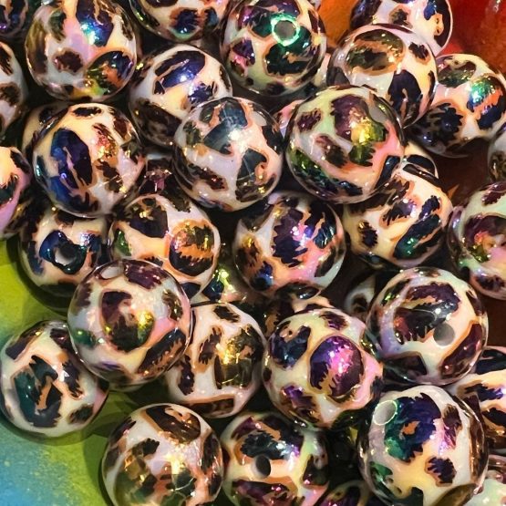 (BP58) 5 x leopard print beads