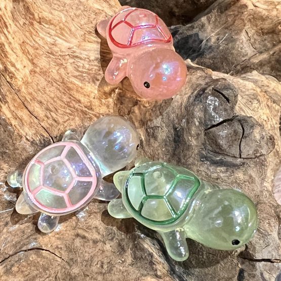 (BP67) 5 x turtle beads