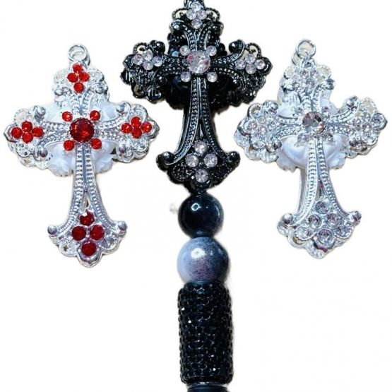 (Focal) 1 x Gothic Cross Beads