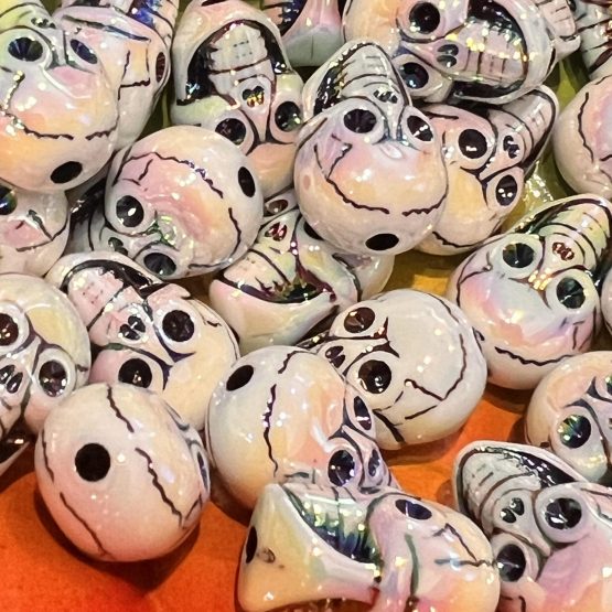 (BP FB) 5 x 20mm skull shaped bead