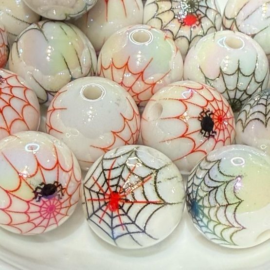 (BP FB ) 5 x 16mm white printed spider web