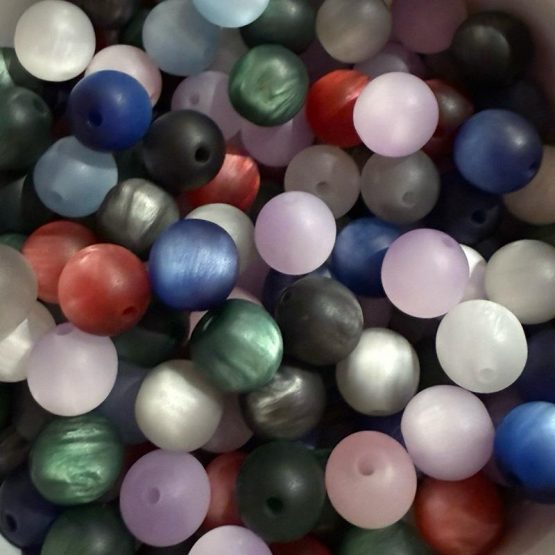 (BP110b) 20 x 12mm mixed cats eye