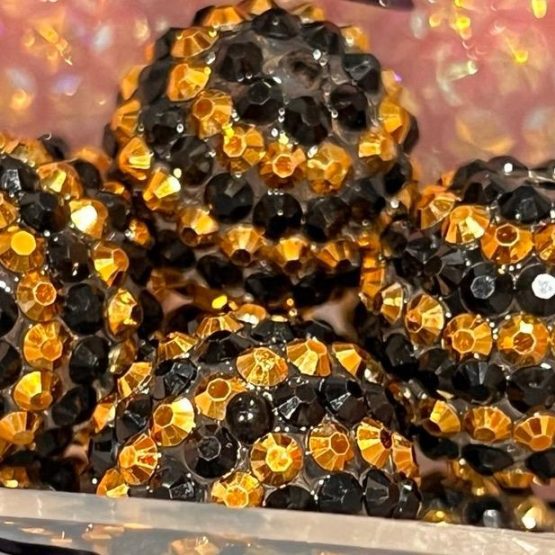 (BP22 32) 1 x 20mm Black Gold bead