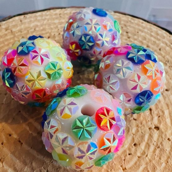 (BP22 52) 1 x 20mm Rainbow star bead