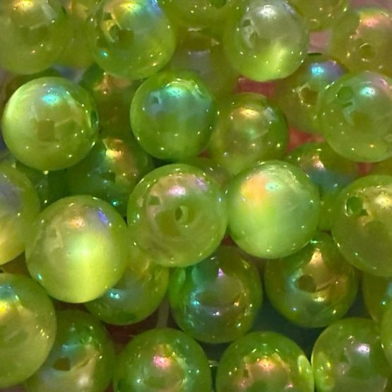 (BP) 5 x 16mm Grinch Green cats eye