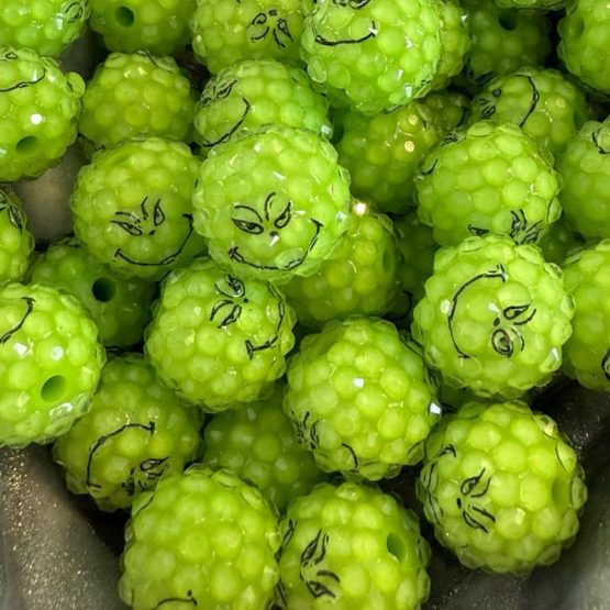 (BP469) 5 x 14mm grinch beads