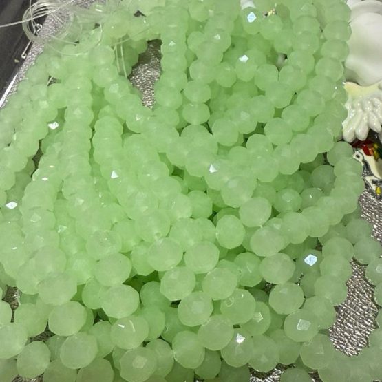 Glass faceted beads Green mint