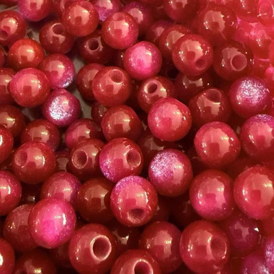 (BP470) 20 x 8mm Raspberry glitter beads