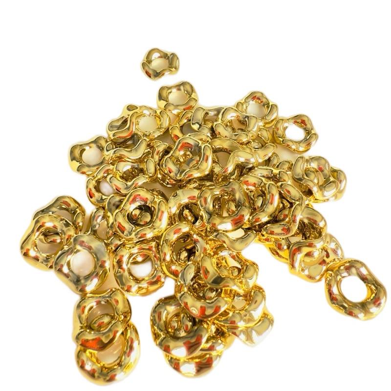 (BP T3 13) wavy gold