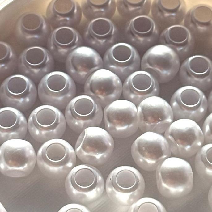 white pearls