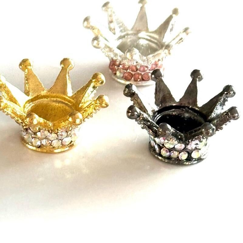 crowns big
